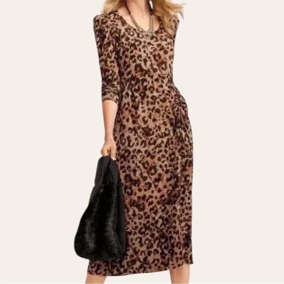 CAbi Dresses & Skirts - NWT CAbi Selma Dress Animal Print
Size Medium